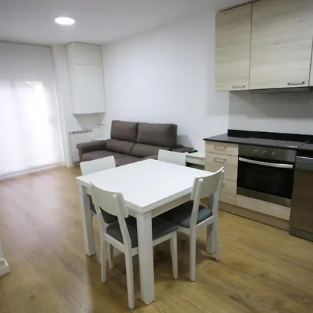 La Confianca Apartment Ripoll